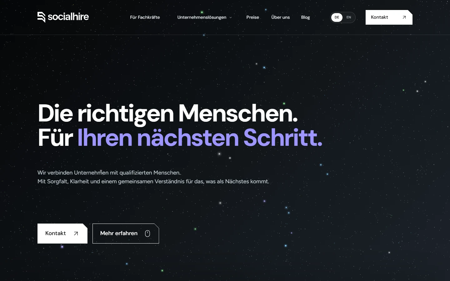 Die aktuelle Homepage von socialhire mit dem Titel «Die richtigen Menschen. Für Ihren nächsten Schritt.»